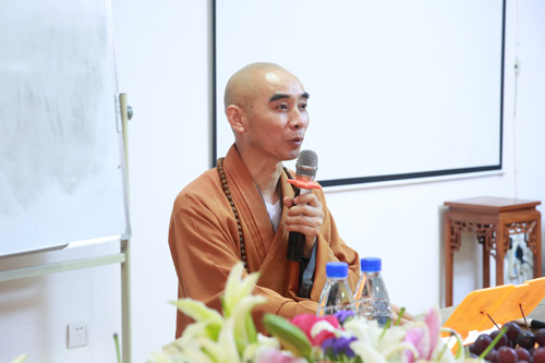 宁波天童禅寺“体悟禅慧 和谐人生”禅修活动 诚信大和尚宣讲《如何修证佛法》