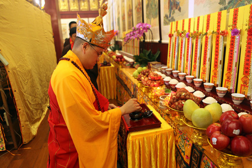 珠海普陀寺水陆法会第三天:请上堂 供上堂
