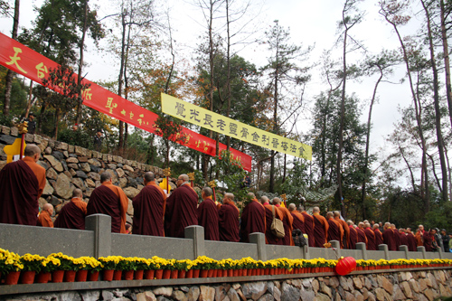 觉光长老圆寂三周年 灵骨舍利回归祖庭安奉天台山