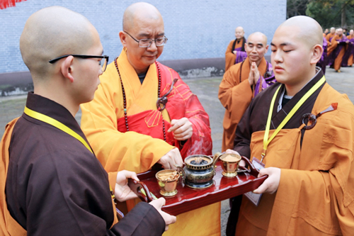 学诚会长赴宁波天童禅寺传授三坛大戒