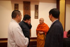云南省委统战部副部长杨光海率考察团一行参访昆山佛教协会