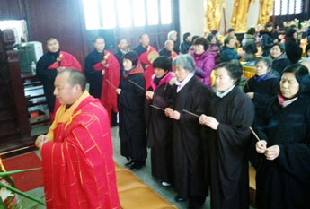 江苏昆山巴城崇宁寺隆重举行龙年首次“念佛，设放三时系念”法会