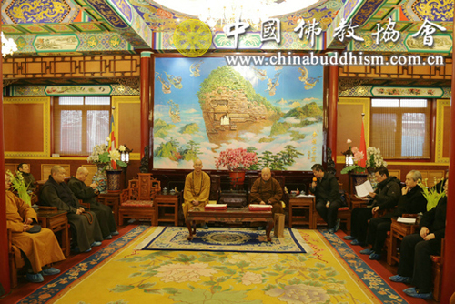 中国佛教协会-中国佛教协会召开2014年工作总结及先进工作者表彰会