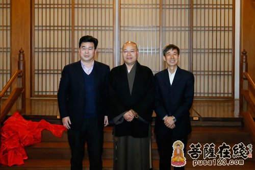 围棋-第七届“云林杯”围棋双人邀请赛在杭州灵隐寺举行