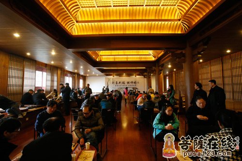 围棋-第七届“云林杯”围棋双人邀请赛在杭州灵隐寺举行