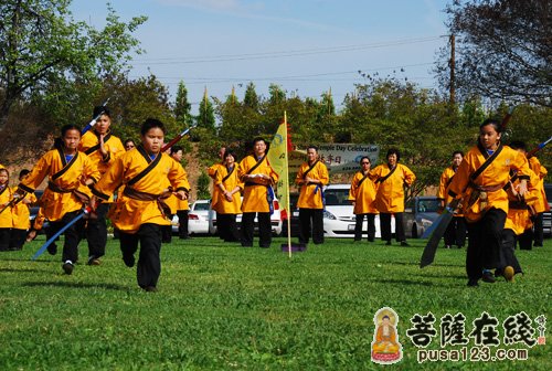 少林武术-美国洛杉矶少林功夫禅学院举行“加州嵩山少林寺日”庆祝活动