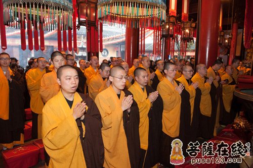 佛教-上海玉佛禅寺隆重举行乙未年释迦牟尼佛出家纪念法会