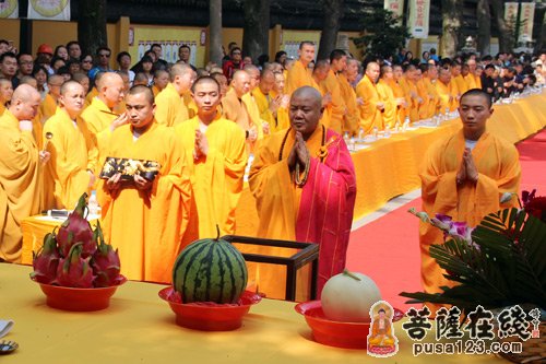 寒山寺-苏州寒山寺第四届万人抄经活动隆重启动