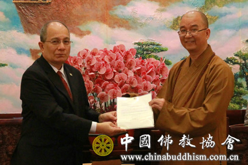 中国佛教协会-“世佛联”秘书长攀洛·泰阿利拜访中国佛教协会