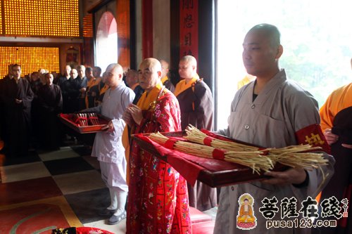 九華山百歲宮傳授三壇大戒首日:結界灑淨,禮請引禮