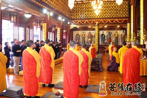 佛教-上海西林禅寺举办“崇恩一日禅”活动