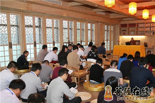 佛教-杭州灵隐寺方丈光泉法师在萧山开示佛教科学观
