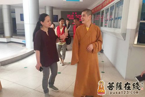 灵隐寺-杭州灵隐寺慈善功德会一行赴浙江省民政康复中心看望儿童