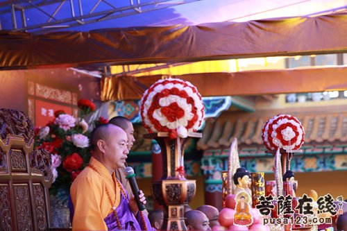云南沾益大觉寺传授在家居士菩萨戒法会圆满