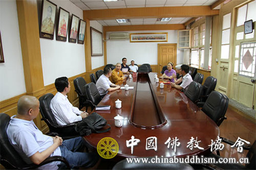 中国佛教协会-美国宗教社会学会前主席一行拜访中国佛教协会