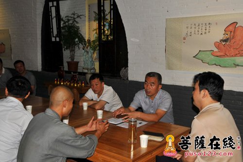 少林寺-山西省灵石县县长刘旋一行考察少林下院资寿寺