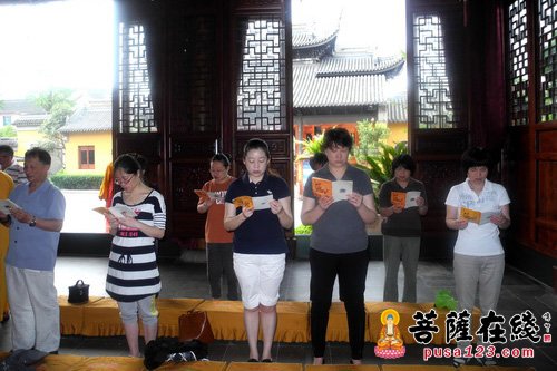 佛教-上海西林禅寺举行“十方缘·一日禅”体验活动