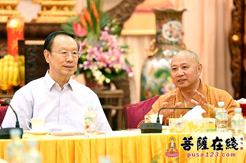 中共中央书记处书记杜青林一行视察广州光孝寺