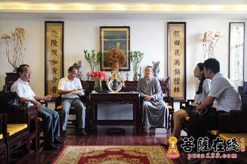 咸宁市-湖北省民宗委一处赵处长一行赴咸宁大乘禅寺视察