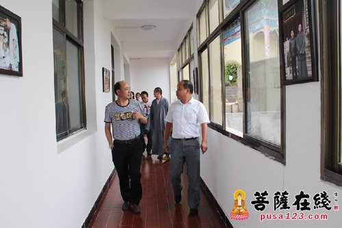 咸宁市-湖北省民宗委一处赵处长一行赴咸宁大乘禅寺视察