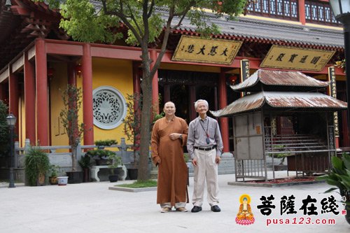 艺术-美国国立佛利尔美术馆艺术部傅申一行赴南山古寺参访