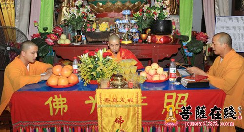 荆州-湖北荆州灵祇寺首届地藏七法会进入第四天
