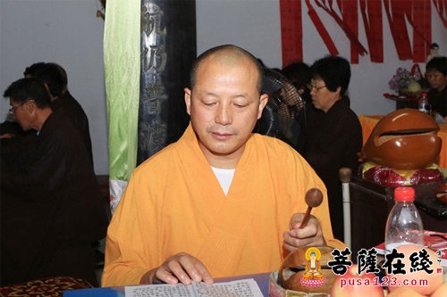 荆州-湖北荆州灵祇寺首届地藏七法会进入第四天
