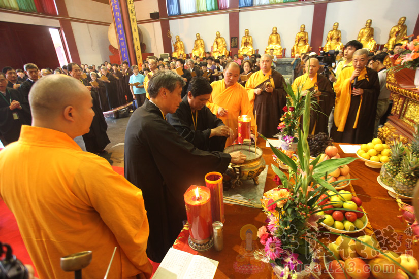 【高清图集】上海七宝教寺隆重举行中峰三时系念法会
