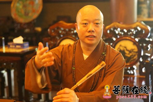 上海市佛教协会副会长,龙华寺方丈照诚大和尚热情接待一行(图片来源