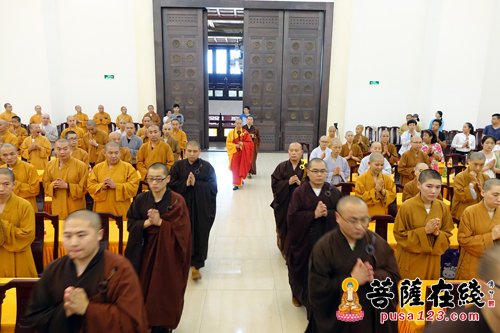 佛教-普陀山学院讲师如义法师应邀于宝陀讲寺作专题讲座