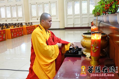 佛教-普陀山学院讲师如义法师应邀于宝陀讲寺作专题讲座