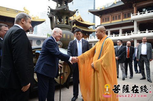 捷克总统泽曼参访上海静安寺 慧明法师热情接待