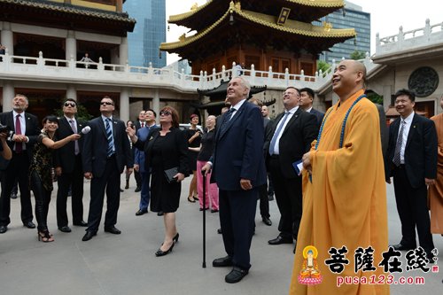 捷克总统泽曼参访上海静安寺 慧明法师热情接待
