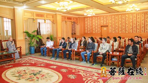 佛教-武汉大学国学班学员一行赴河北柏林禅寺参访