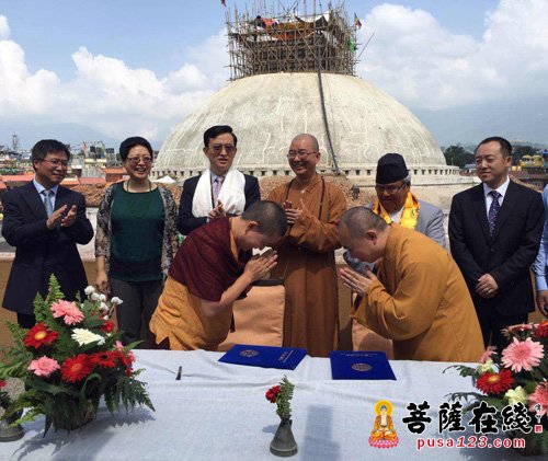 佛教-上海玉佛禅寺资助尼泊尔地震灾区100名孤儿完成学业