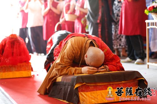婚礼-太仓市同觉寺举办佛化婚礼 曙提大和尚主持