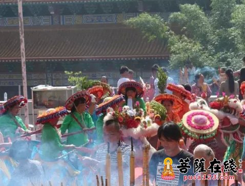 民俗-大亚湾清泉古寺举行传统民俗活动舞龙舞狮庆佳节