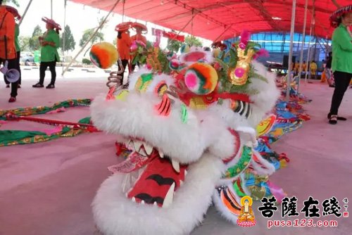 民俗-大亚湾清泉古寺举行传统民俗活动舞龙舞狮庆佳节