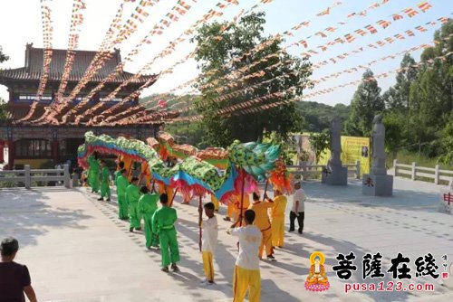 民俗-大亚湾清泉古寺举行传统民俗活动舞龙舞狮庆佳节
