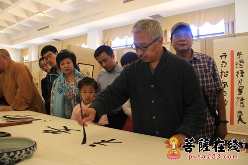 佛教-大美正觉——2015·博山正觉寺首届佛教书画摄影、禅修茶道、建寺回顾展开幕