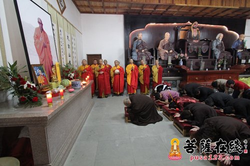 佛教-浙江伏龙禅寺举行广修长老“二七”回向法会