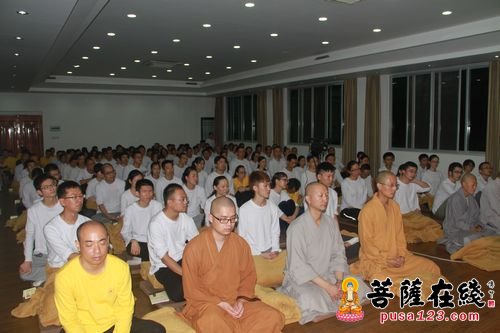 佛教-温州市文成灵德寺举行第二十七期一宿觉禅修营