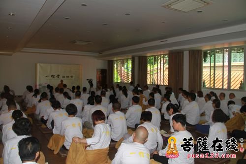 佛教-温州市文成灵德寺举行第二十七期一宿觉禅修营