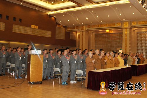 佛门-上海玉佛禅寺首届佛门僧人生活体验营开营暨捐赠仪式