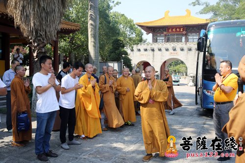 同学会-闽南佛学院第五届同学会挂牌仪式在厦门石室禅院举行