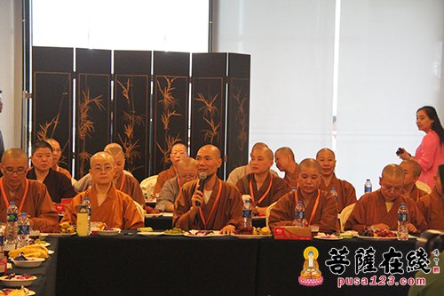 同学会-闽南佛学院第五届同学会举行第三次会议暨揭牌仪式