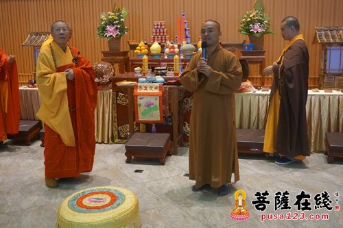 佛教-南安佛协重阳节感恩活动在福建南安雪峰禅寺举行