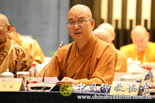 佛教-中国佛教协会九届一次常务理事会会议在无锡灵山召开