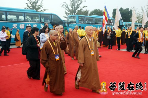 佛教-高僧云集 第四届世界佛教论坛52个国家代表嘉宾入场