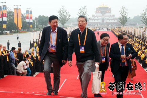 佛教-高僧云集 第四届世界佛教论坛52个国家代表嘉宾入场